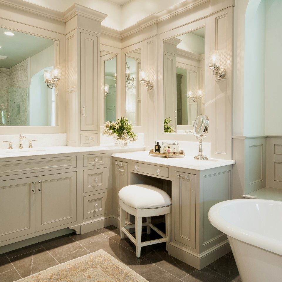 Bath Gallery | Mouser Cabinetry