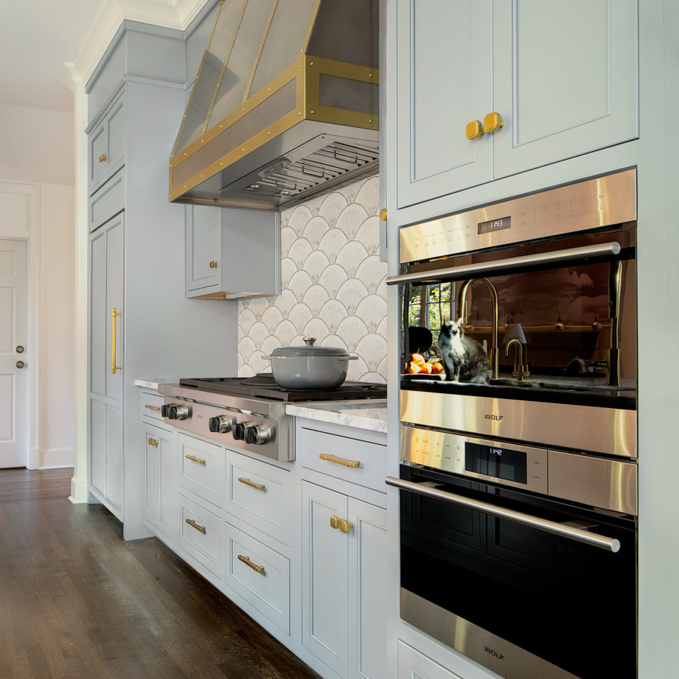 Door Style/Color: Painted Maple Heartland door in Quarry finish. by @jacquelyn.ckbd and @kitchensunlimited